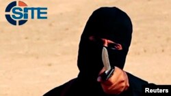 지난 2015년 2월 이슬람 수니파 무장조직 ISIL이 인터넷 사회연결망 서비스에 미국인 인질을 참수하는 동영상을 공개했다. (자료사진)