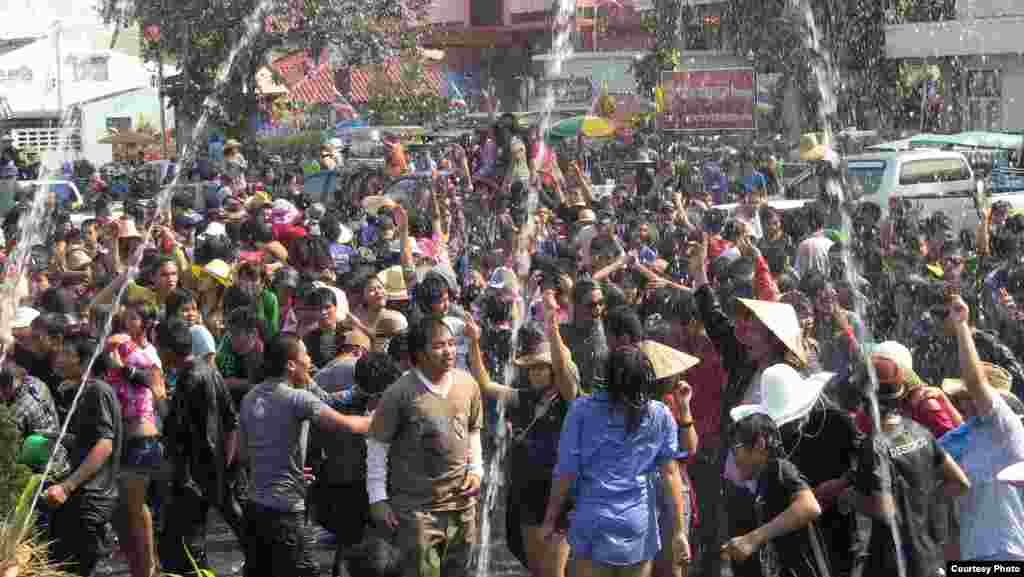 205022 - Songkran Festival