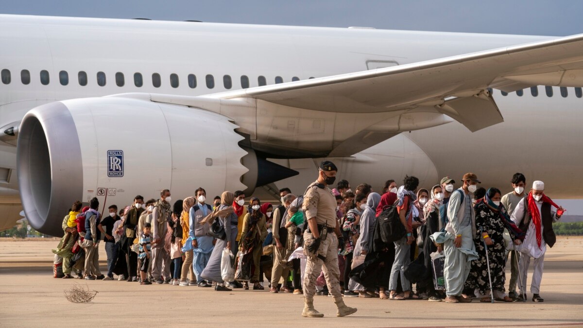 Évacuations: nouvel avertissement des talibans aux Occidentaux - Vimarsana News