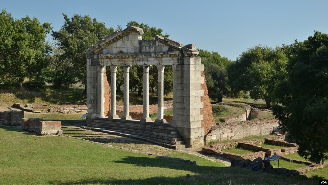 Taman nasional kuno 'Apollonia' di Albania (foto: dok). 