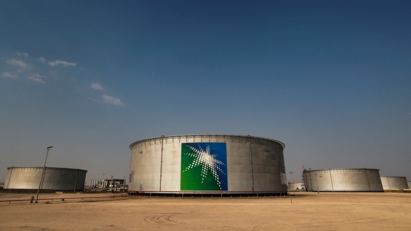 Saudi Target Jual Saham Aramco pada Juni