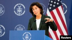 Menteri Perdagangan AS Gina Raimondo 