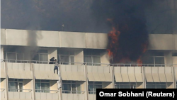 İçişleri Bakanı Seraceddin Hakkani'nin intihar bombacısının ailesiyle buluştuğu Intercontinental Hotel, 2018 yılında bir intihar saldırısına sahne olmuştu. Hakkani, saldırıyı yapan kişinin ailesiyle bu otelde biraraya geldi.