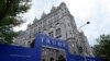 Lujoso hotel de Trump abre puertas en Washington