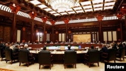 “一带一路”国际合作高峰论坛领导人圆桌峰会在北京雁栖湖国际会议中心举行(2017年5月15日）