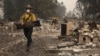 Snimak izgorelih kuća u mestu Medford u Oregonu 
