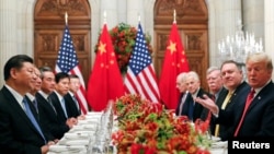 美国总统特朗普与中国国家主席习近平在布宜诺斯艾利斯共进晚餐。（2018年12月1日）