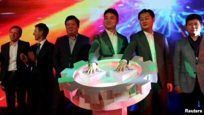 刘强东涉嫌性侵案细节公布其律师称 一面之词