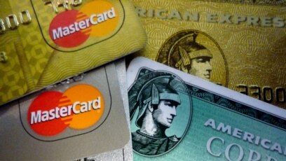 Thẻ tín dụng MasterCard và American Express.