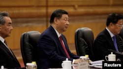 El presidente de China, Xi Jinping, captado en el Gran Salón del Pueblo en Beijing durante reuniones bilaterales con dignatarios de países árabes invitados a cumbre el 30 de mayo de 2024.