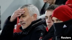 FOTO ARSIP – Pelatih Manchester United, Jose Mourinho, tampak menunjukkan ekspresinya (foto: Action Images via Reuters/Carl Recine/Foto Arsip)