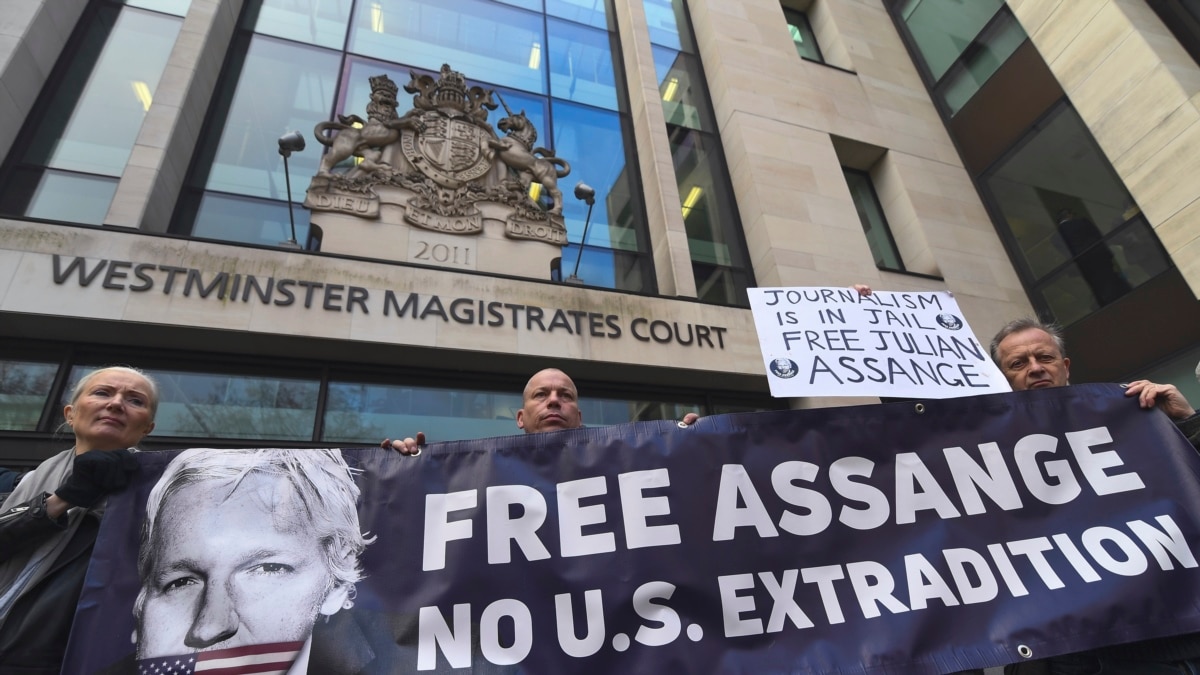 WikiLeaks' Assange In UK Court Fighting Extradition To USA