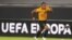 Adama Traore lors d'un match entre Wolverhampton et le FC Seville, Allemagne le 11 août 2020. 