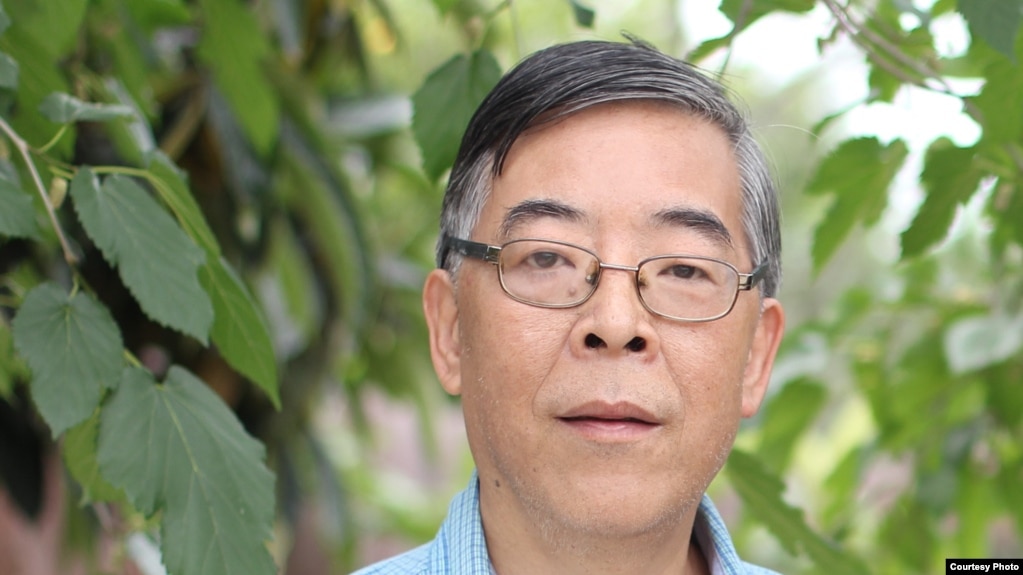 吴仁华于洛杉矶(吴仁华提供)