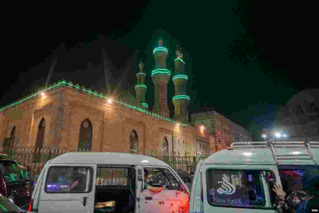 Major mosques like Al-Azhar display green lights as part of the celebrations of the Islamic new year. (H. Elrasam/VOA)