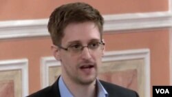 Mantan kontraktor badan keamanan nasional Amerika (NSA) Edward Snowden yang kini menjadi buron (foto: dok).