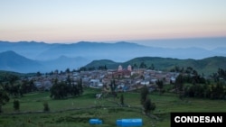 Panoramic view of the community of Huamantanga in the central Andes, where the pre-Inca water-harvesting system is located. (J. Gil-Ríos, CONDESAN, 2014)