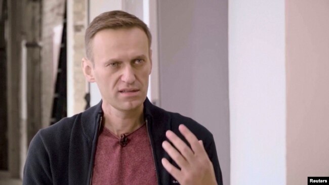Lãnh tụ đối lập thường chỉ trích điện Kremlin, ông Alexei Navalny, trong một cuộc phỏng vấn ở Berlin.