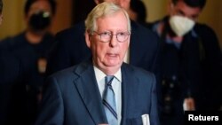 El líder republicano del Senado, Mitch McConnell, en una jornada de debate en el Capitolio de EE. UU. el 28 de septiembre de 2021.