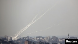 Rocket phóng đi từ dải Gaza về phía Israel