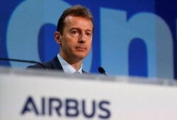 CEO Airbus Guillaume Faury dalam konferensi pers tahunan Airbus di Blagnac dekat Toulouse, Perancis, 13 Februari 2020. (REUTERS / Regis Duvignau / File Photo)