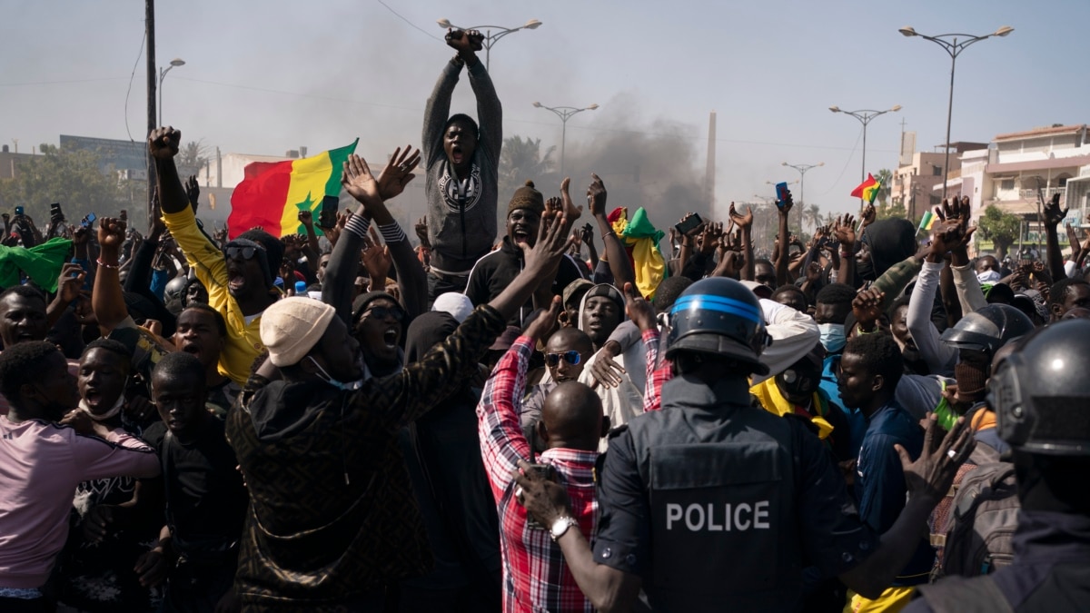 Les activistes sénégalais décrètent une "journée de deuil ...