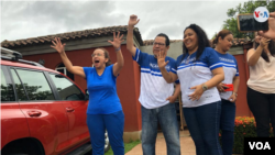 Foto de archivo cuando desde el exilio en Costa Rica, los periodistas Lucía Pineda Ubau y Miguel Mora reiteraron la decisión de seguir haciendo periodismo comprometido con Nicaragua.