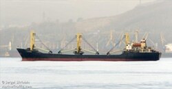선박 추적 사이트 '마린 트래픽'에 올라온 '케이 모닝호' 사진. 미 국무부 등은 지난해 3월 해당 선박이 북한산 석탄 수출을 한 것으로 믿어지는 선박이라고 밝힌 바 있다.
