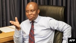 Le maire de Johannesburg, Herman Mashaba, donne une interview à l'Agence France-Presse à Johannesburg, en Afrique du Sud, le 7 septembre 2016 (AFP PHOTO / GIANLUIGI GUERCIA).