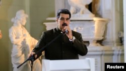 El gobierno de EE.UU. anunció el jueves, 25 de julio de 2019, nuevas sanciones contra el gobierno del presidente en disputa de Venezuela, Nicolás Maduro.