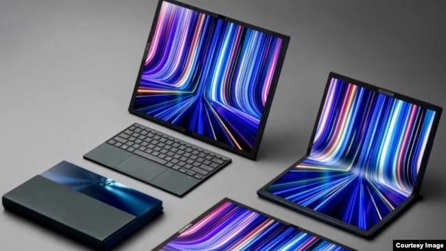 This photo shows the ASUS Zenbook 17 Fold foldable laptop. (ASUS)