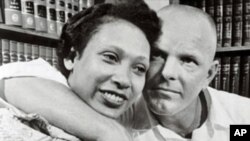 Richard i Mildred Loving, jedna ljubavna priča koja je preokrenula zakon o međurasnim brakovima