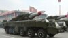 '북한의 이동식 미사일 발사대 최대 200대'