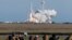 Roket Antares milik Northrop Grumman mengudara dari tempat peluncurang di Fasilitas Peluncuran NASA di Pulau Wallops, Rabu, 17April 2019.
