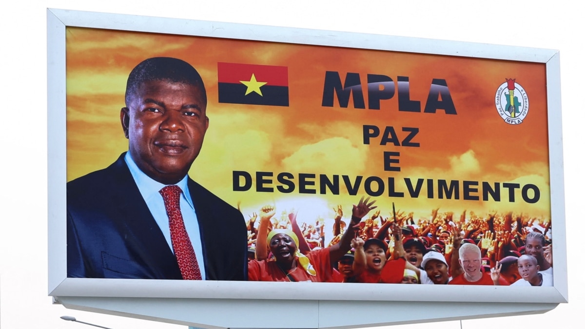 Angolas Ruling Mpla Declares Victory 