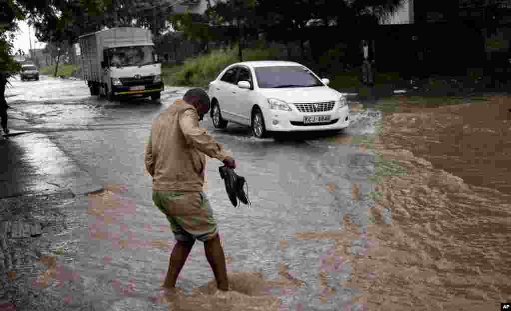 په کینیا کې د سخت باران اوریدل او د سیلاب راوتل &nbsp;