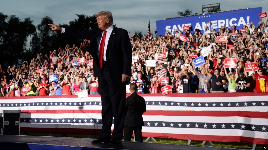 Cựu Tổng thống Donald Trump tại một buổi tập họp ở
Sarasota Fairgrounds ngày 3/7/2021, ở Sarasota, Florida. 