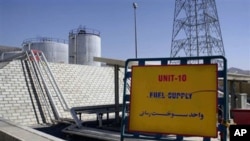 Exterior of the Arak heavy water production facility in Arak, Iran, 360 kms southwest of Tehran (2004 file photo)