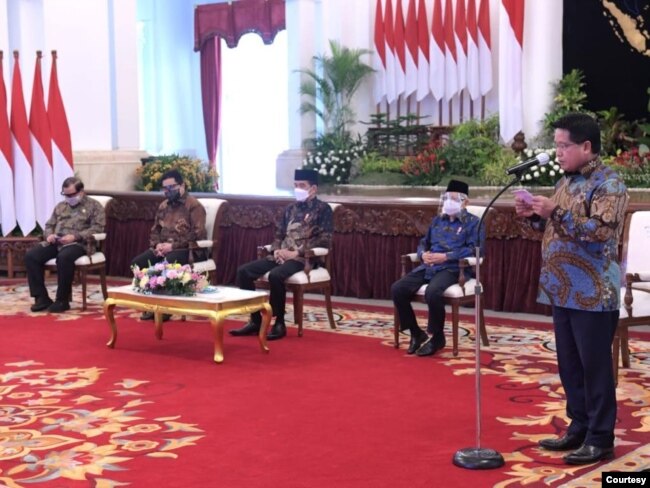 Dirut Bank Syariah Indonesia mengatakan banyak tantangan yang harus dilakukan guna meningkatkan literasi keuangan syariah. (Foto:Biro Setpres)