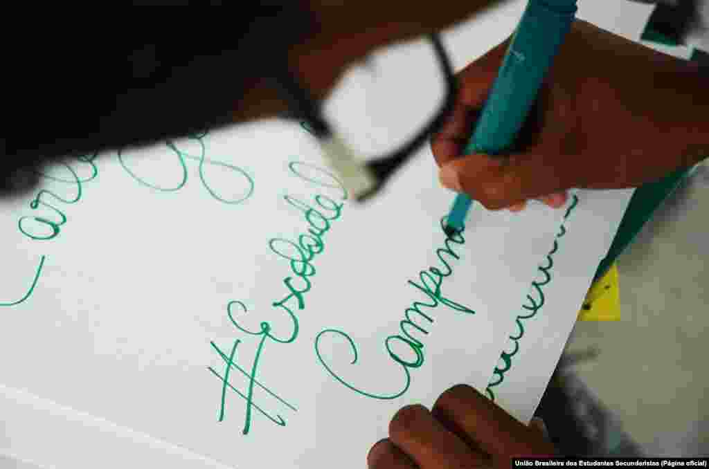 Uma audiência de conciliação foi feita, mas não houve acordo entre governo e estudantes. 