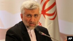 Juru runding Iran, Saeed Jalili mendesak negara-negara Barat agar mengakui hak-hak Iran untuk memperkaya uranium (foto: dok). 