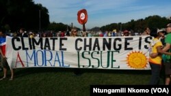 Protestors At The National Mall During Visit by Pope Francis. Picture by Studio 7's Ntungamili Nkomo.