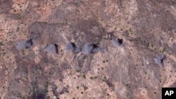 Images of smoke plumes indicate a Sudanese armed forces artillery barrage against SPLA-North rebels in Toroge in Southern Kordofan State.