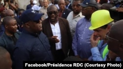 Président Félix Tshisekedi na moko na ba chantiers ya ba sauts-de-moutons na Kinshasa, 14 février 2020. (Facebook/Présidence RDC)