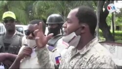 Group Solda ap Sipòte yon Kòlèg yo ki nan Prizon