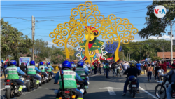 Decenas de policías custodian una manifestación oficialista en Managua, Nicaragua. [Foto Archivo: Houston Castillo Vado]