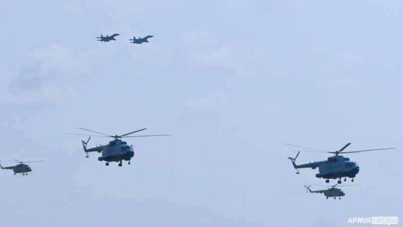 Росія провела навчання у Чорному морі на тлі маневрів