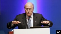 FIFA President Sepp Blatter speaks during the 24th Asian Football Confederation (AFC) congress in Doha, 6 Jan 2011