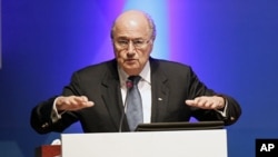 FIFA President Sepp Blatter speaks during the 24th Asian Football Confederation (AFC) congress in Doha, 6 Jan 2011