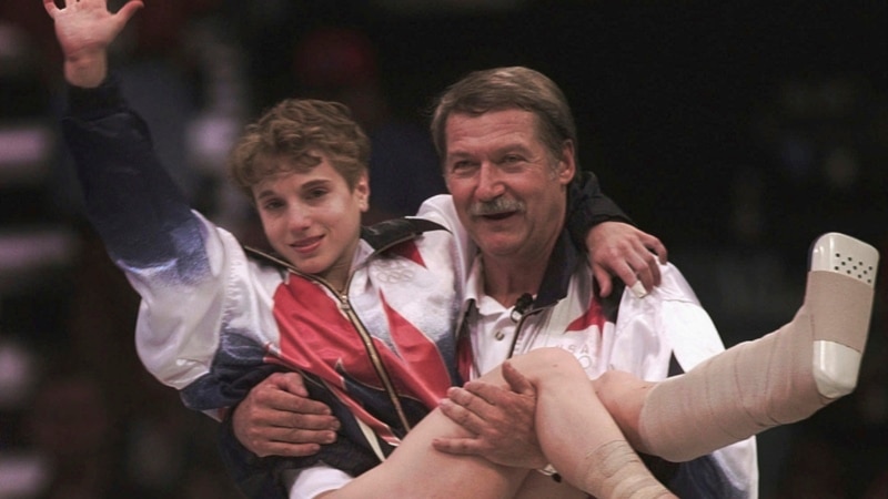 Bela Karolyi, controversial Olympic gymnasts coach, dies at 82